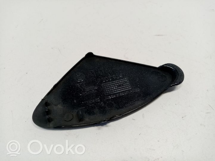 BMW 3 F30 F35 F31 Priekinis tempimo kilpos dangtelis 7301914