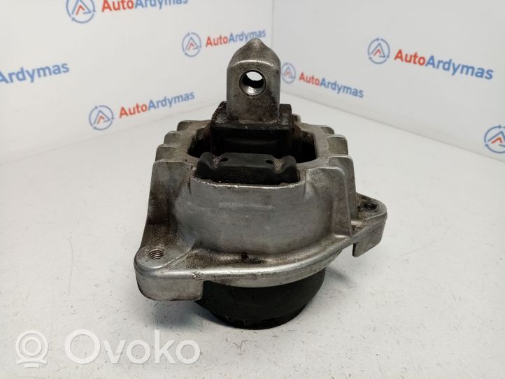 BMW 7 F01 F02 F03 F04 Soporte de montaje del motor 6775906