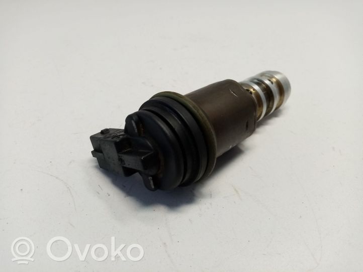 BMW 6 E63 E64 Valvola di fasatura dell’albero a camme Vanos 11361707323