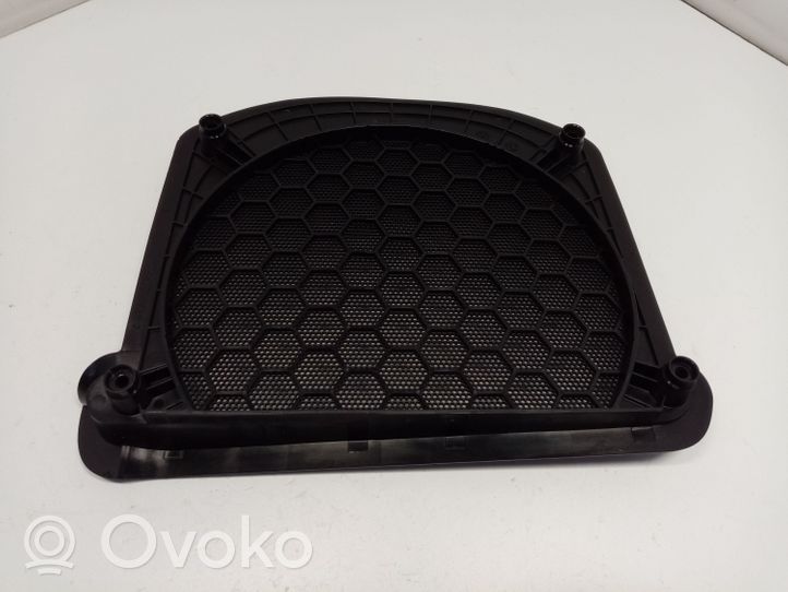 BMW X3 G01 Subwoofer-bassoelementin etusäleikkö/lista 6826950