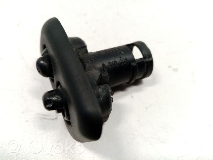 BMW 5 E39 Headlight washer spray nozzle 8360661