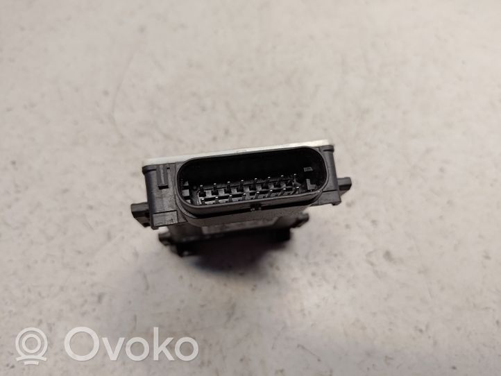 BMW 3 G20 G21 Blind spot control module 6899503