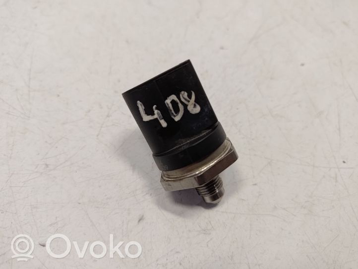 BMW 5 F10 F11 Fuel pressure sensor 0261545044