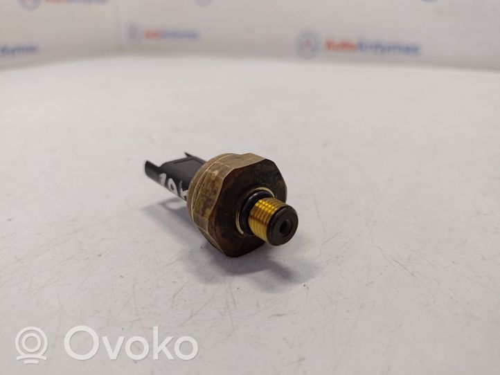 BMW 5 F10 F11 Sensore di pressione del carburante 7614317