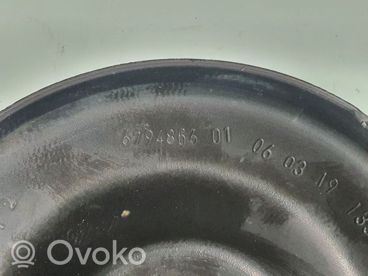 BMW X3 G01 Mocowanie sprężyny amortyzatora osi tylnej 6794866