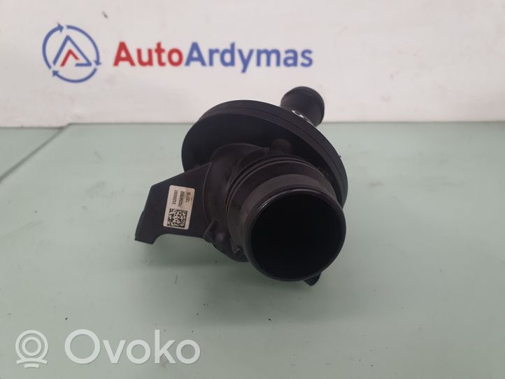 BMW 3 F30 F35 F31 Boîtier de thermostat / thermostat 763347602