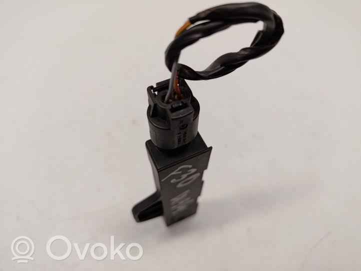 BMW 3 F30 F35 F31 Antena wewnętrzna 65209220831