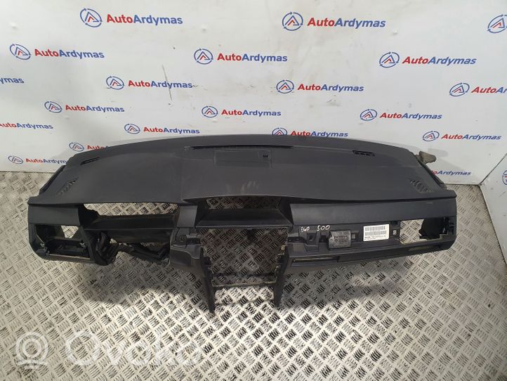 BMW 5 E60 E61 Dashboard 51457156286