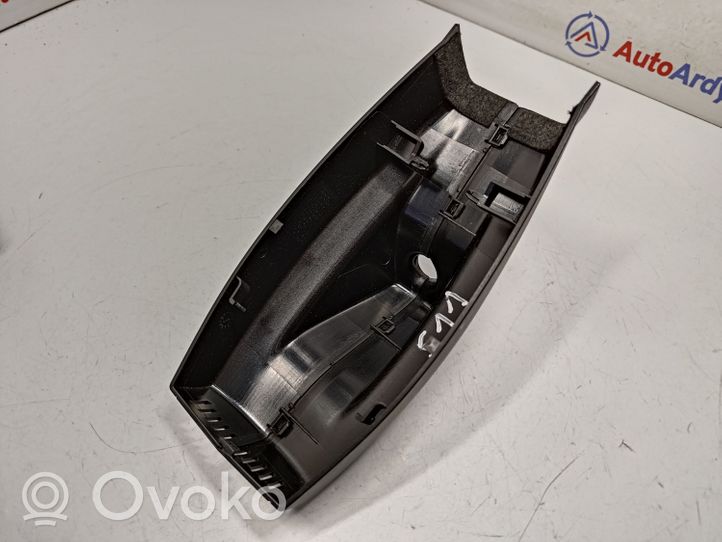 BMW 5 F10 F11 Kita salono detalė 9177310