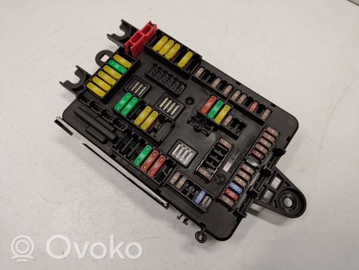 BMW 2 F22 F23 Fuse module 9389070