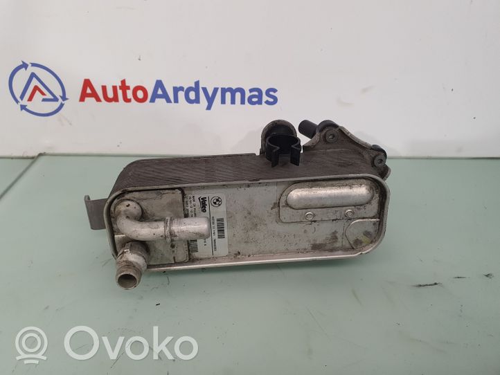 BMW 3 F30 F35 F31 Refroidisseur d'huile moteur 17217600553