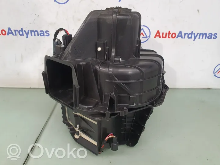 BMW 5 GT F07 Ventola riscaldamento/ventilatore abitacolo 9243950