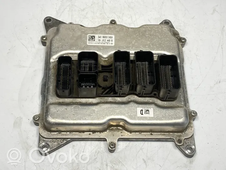 BMW 3 F30 F35 F31 Variklio valdymo blokas 8604210