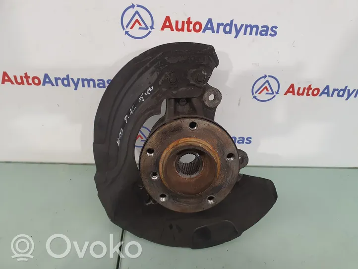 BMW 3 E92 E93 Fuso a snodo con mozzo ruota anteriore 6768995