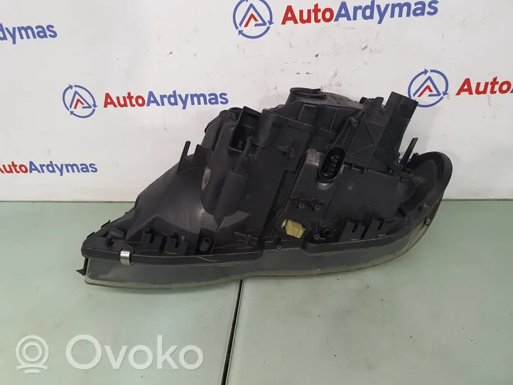 BMW X5 E53 Lampa przednia 63117166820