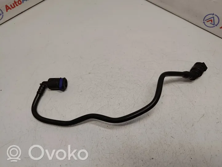 BMW 5 F10 F11 Coolant pipe/hose 17127592650