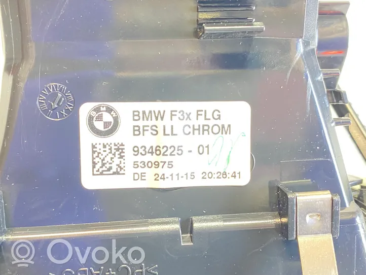 BMW 3 F30 F35 F31 Šoninės oro grotelės 9346225