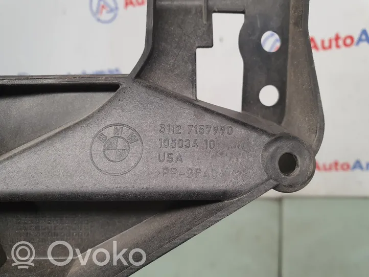 BMW X5 E70 Supporto di montaggio del parafango 7157990