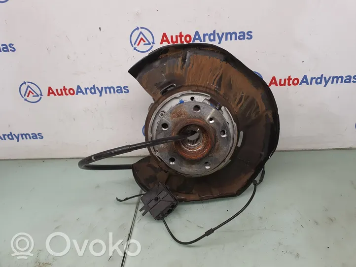 BMW 3 F30 F35 F31 Rear wheel hub spindle/knuckle 33326792523