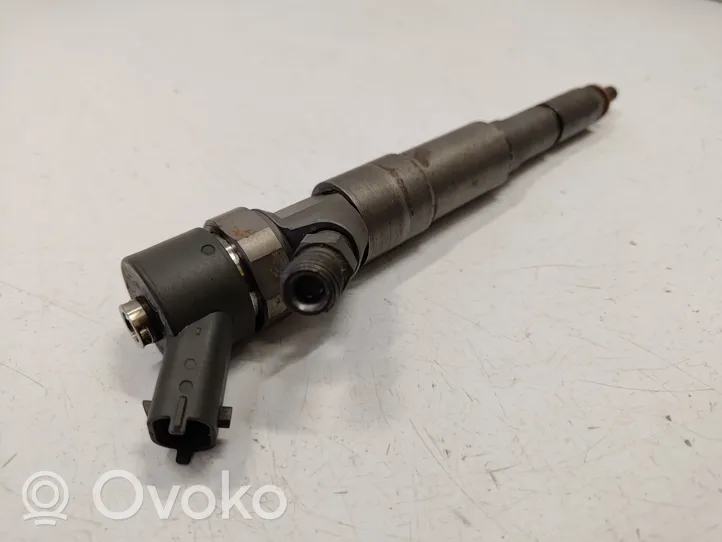 BMW 7 E38 Fuel injector 2354000