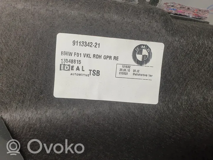 BMW 7 F01 F02 F03 F04 Apatinis, bagažinės šono, apdailos skydas 9113342