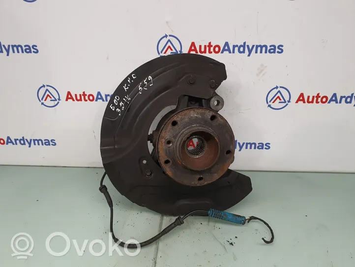 BMW 3 E90 E91 Front wheel hub spindle knuckle 6768995