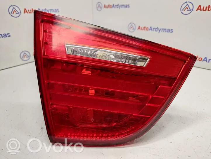 BMW 3 E90 E91 Lampy tylnej klapy bagażnika 4871733