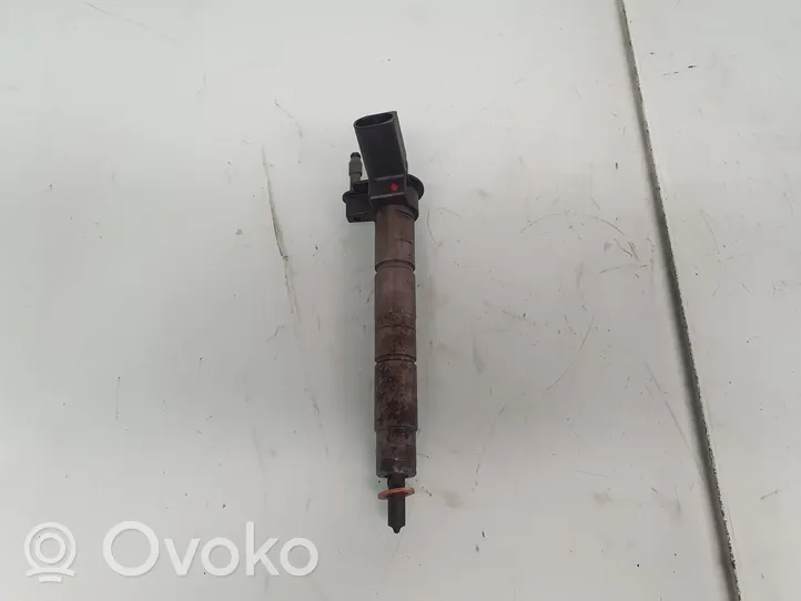 BMW 3 E90 E91 Fuel injector 7797877