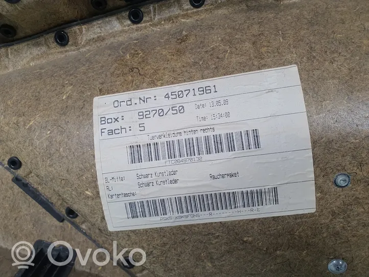 BMW 5 E60 E61 Apmušimas galinių durų (obšifke) 6984390