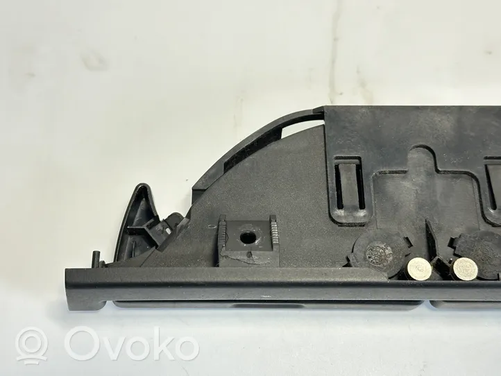 BMW 5 E39 Becherhalter Getränkehalter Cupholder vorne 8190205