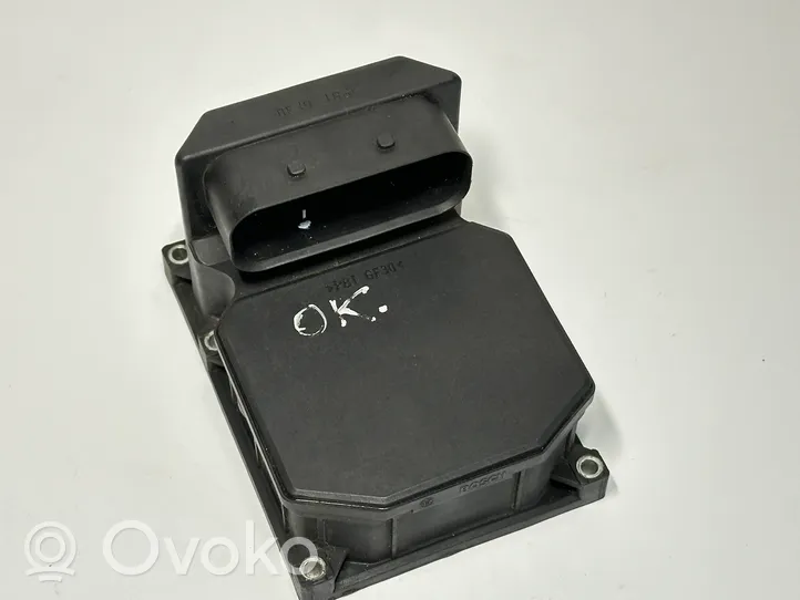 BMW 5 E39 ABS control unit/module 6750345