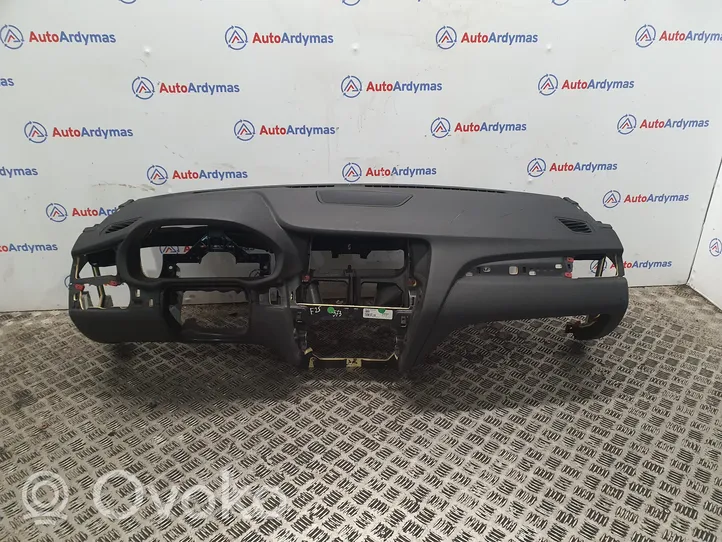 BMW X3 F25 Panelė 9311544