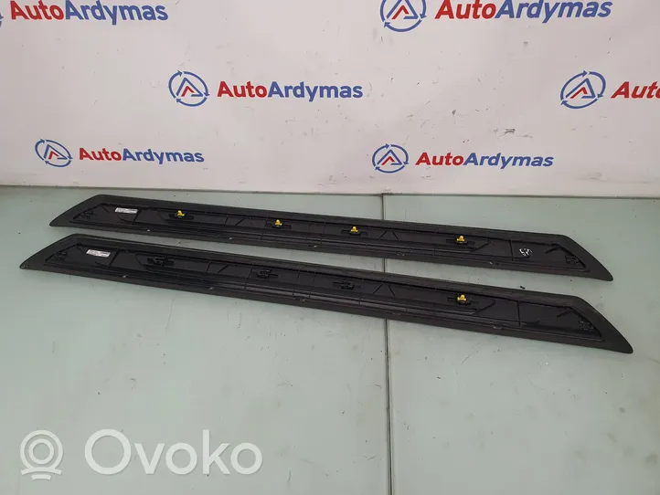 BMW 4 F32 F33 Etuoven kynnyksen suojalista 8054525