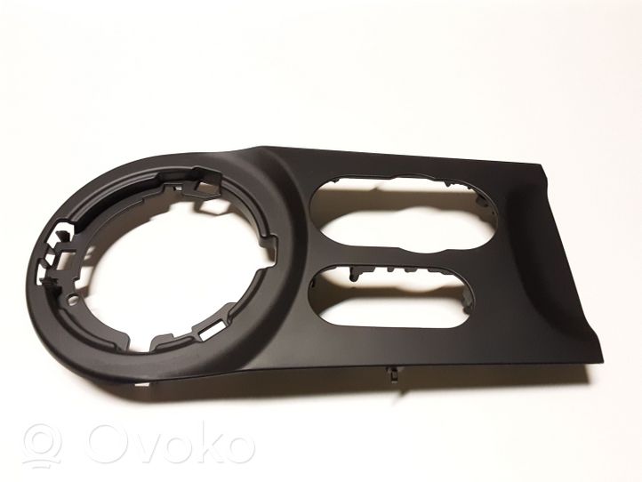 Mini Clubman F54 Rivestimento in plastica cornice della leva del cambio 9306116