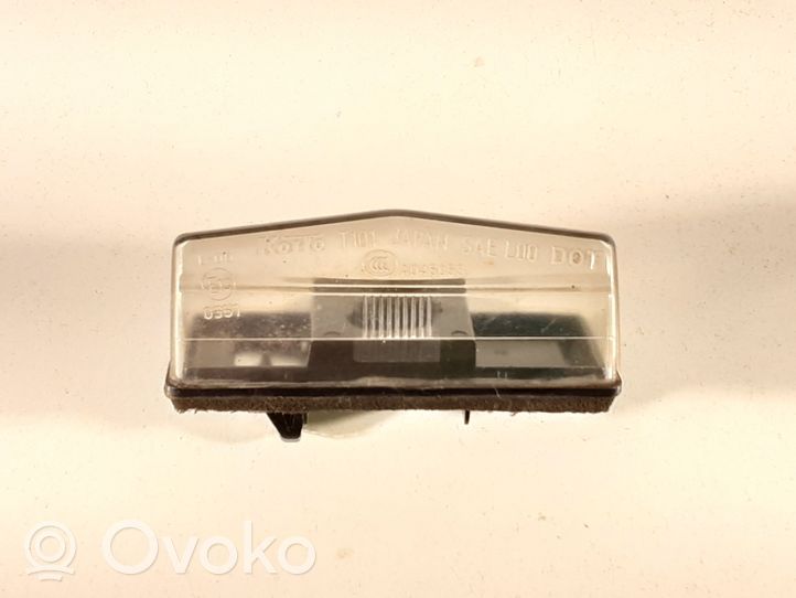Toyota Prius (XW20) Lampa oświetlenia tylnej tablicy rejestracyjnej A045053