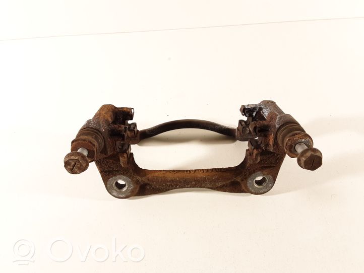 Toyota Auris E180 Plaquette / support d'étrier avant 701446AD