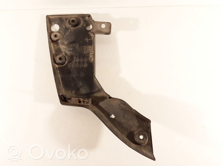 Toyota Prius (XW30) Moulure inférieure de pare-chocs arrière 5210947020