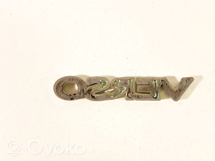 Toyota Corolla Verso AR10 Manufacturers badge/model letters 