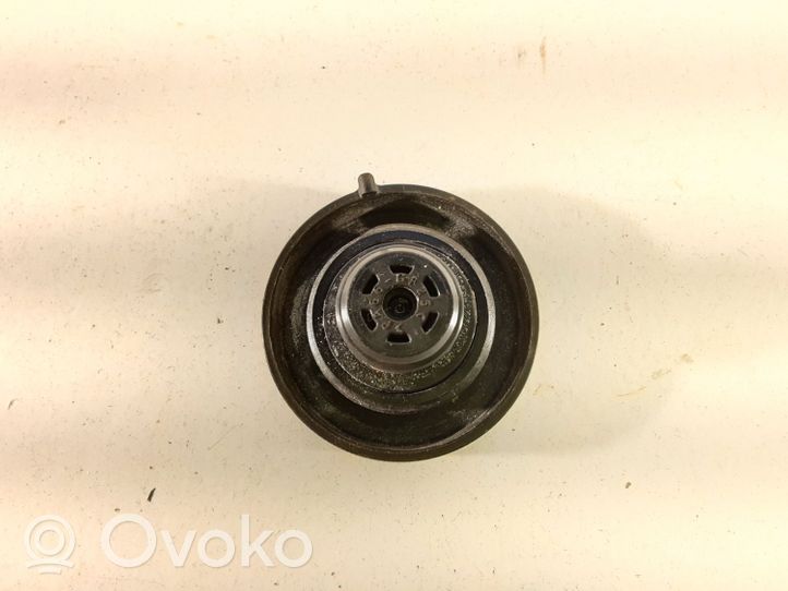 Toyota Auris E180 Vase d'expansion / bouchon de réservoir de liquide de refroidissement 