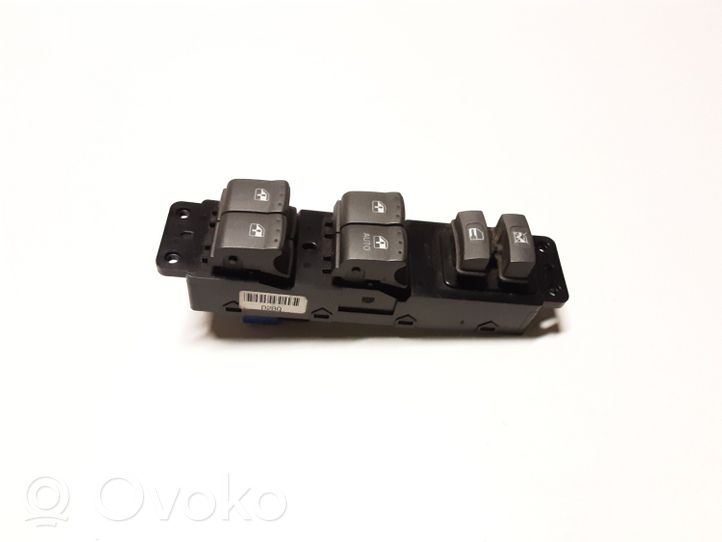 SsangYong Kyron Electric window control switch 202005530