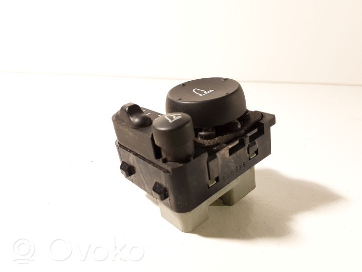 Honda Jazz Bouton de commutateur rétroviseur latéral M33212