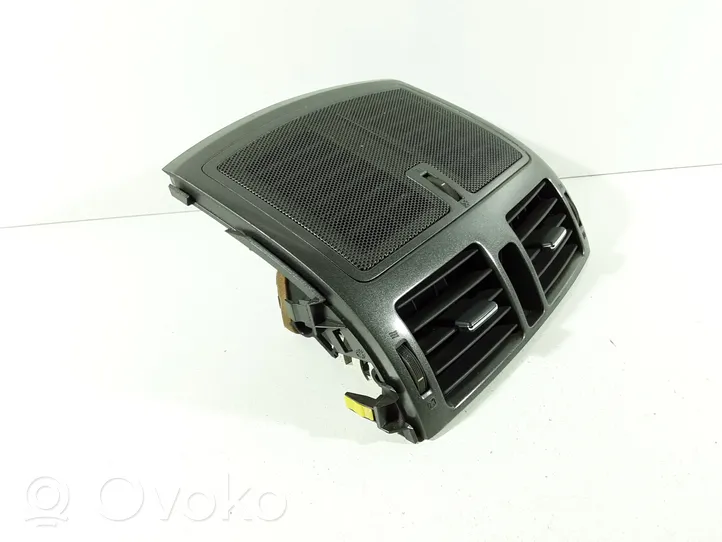 Toyota Auris 150 Dash center air vent grill 11GY06