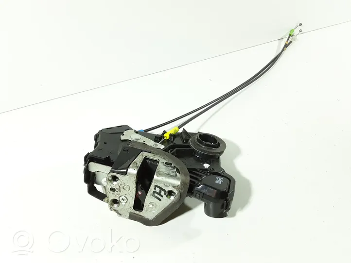 Toyota Auris 150 Serrure de porte avant A046693