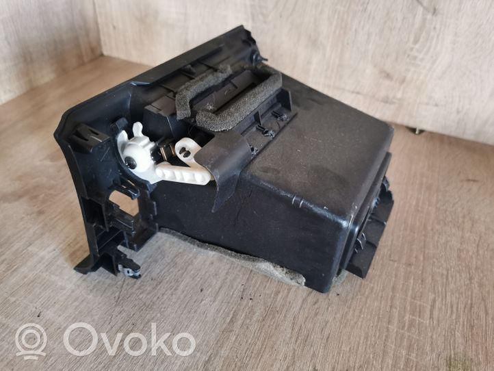 Honda CR-V Dashboard storage box/compartment 