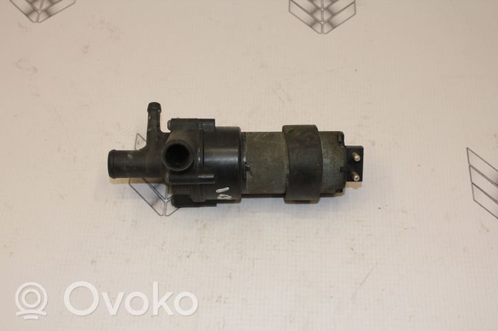 Mercedes-Benz CLK A209 C209 Pompe à eau de liquide de refroidissement A2038350164