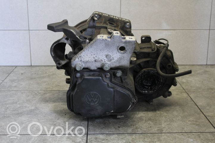 Volkswagen Golf V Mechaninė 6 pavarų dėžė GQQ26104