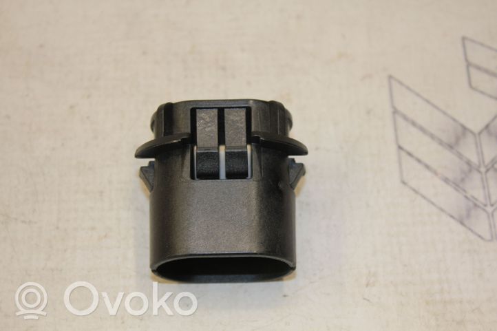 Mercedes-Benz GL X166 Staffa del pannello di supporto del radiatore A0995040002