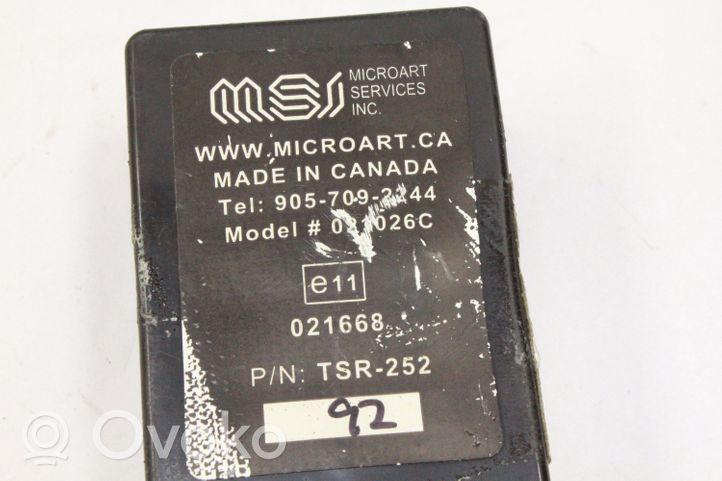 Mercedes-Benz CLS C219 Aerial antenna amplifier 021026C