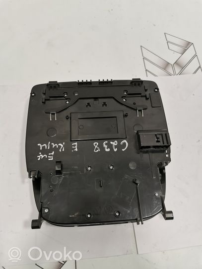 Mercedes-Benz E W238 Illuminazione sedili anteriori A0009000713