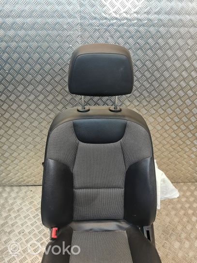 Mercedes-Benz C W204 Asiento delantero del conductor 